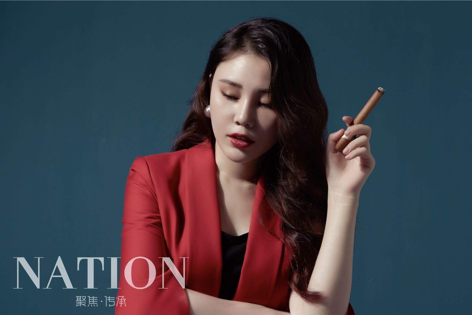 伊凡女企業(yè)家形象照--上海企業(yè)家形象照